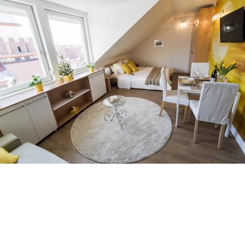 Warm & Friendly Apartment II.