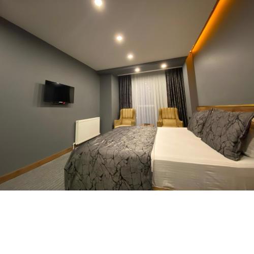 Waves hotel