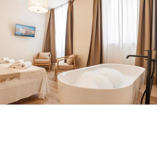 Welcome Home - Suite -