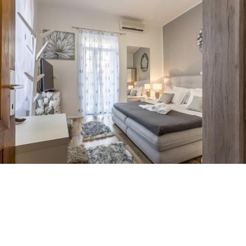 Welcome Luxury Center