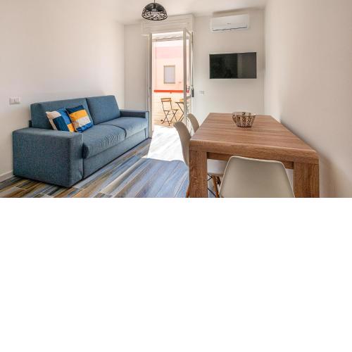 Welcomely - Rady House
