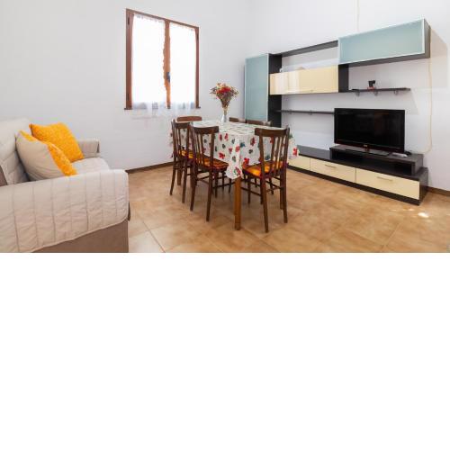 Welcomely - Sandy House