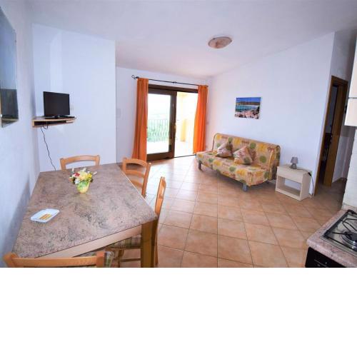 Welcoming apartment in Paduledda with balcony