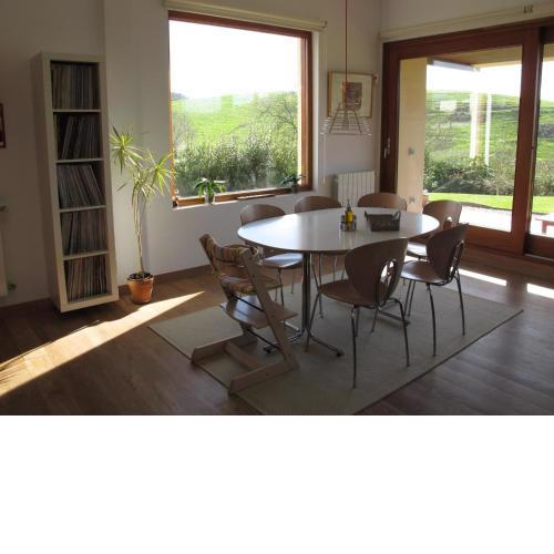 Welcoming Holiday Home in Villaverde de Pontones with Garden