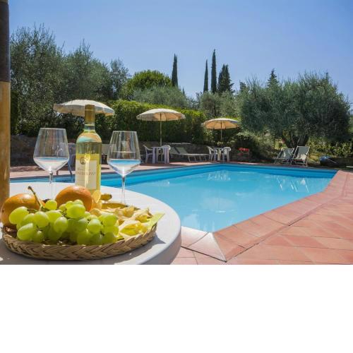 Well kept Apartment in Castelfiorentino with Shared Pool