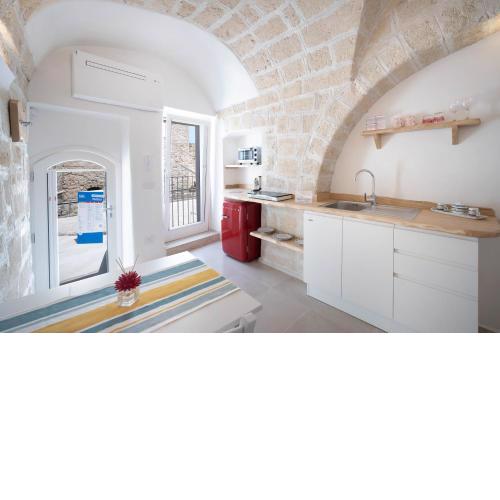 WePuglia - Al Castello di AMEC - Apt Emanuela