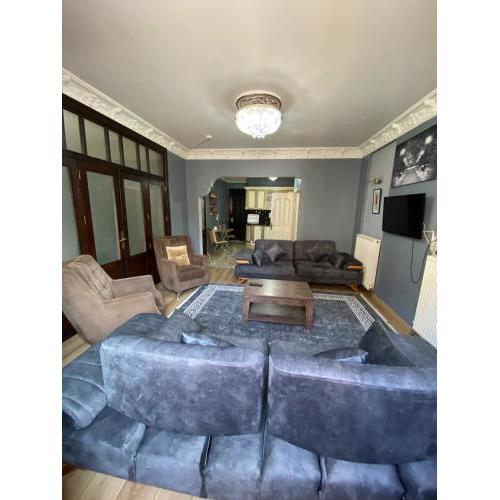 West Suite
