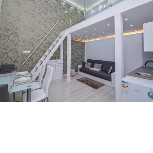 Westend Transit Apartman
