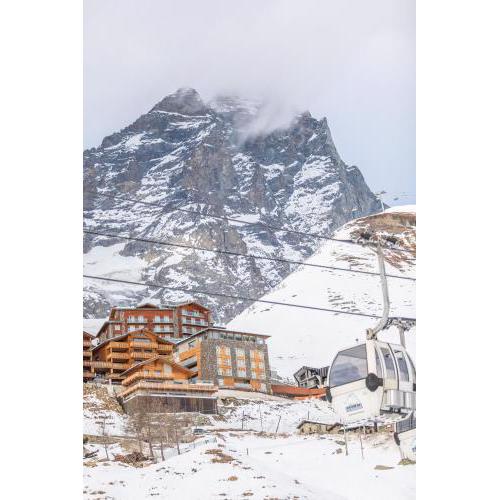 White Angel Hotel