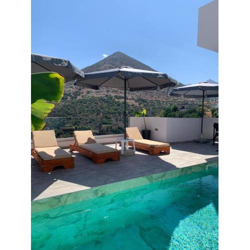 White Boutique Homes - Serenity