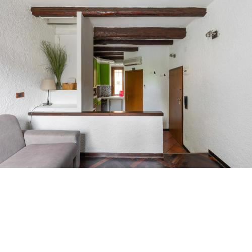 White & Green Duplex by Wonderful Italy