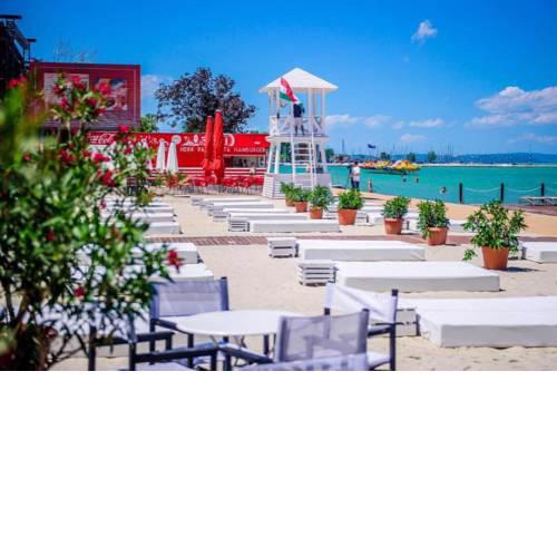 White Harmony medencés apartman