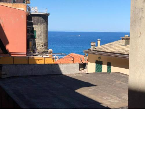 “White House “ in the center city (Manarola)5terre