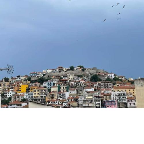 White House Kavala