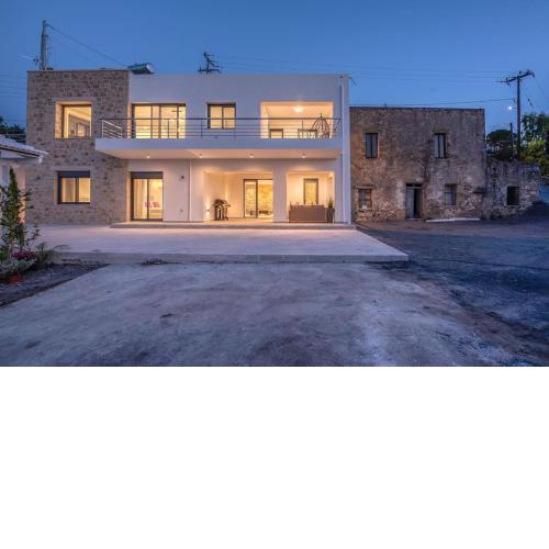 White House Luxurious