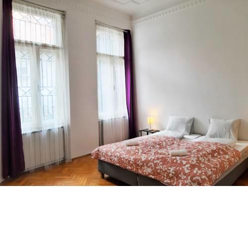 White Pearl Rooms