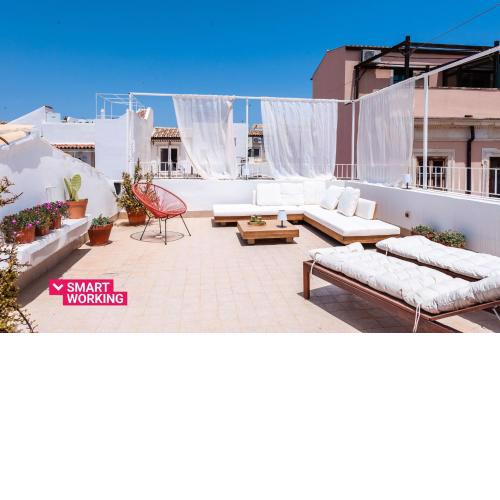 White Sand with Terrace by Wonderful Italy