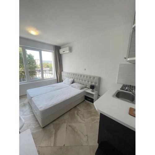 White Studio with а pool in Sunny Beach