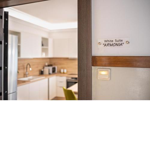 White Suite Armonia