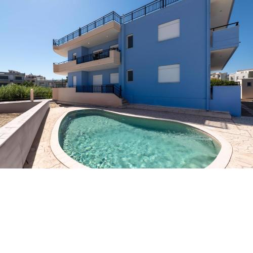 White&Blue luxury suites