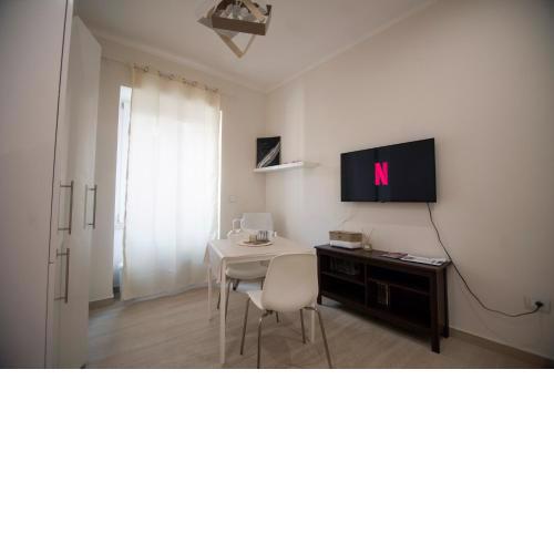 Wi-Fi & NETFLIX - Luxe Suite nel Cuore di Salerno