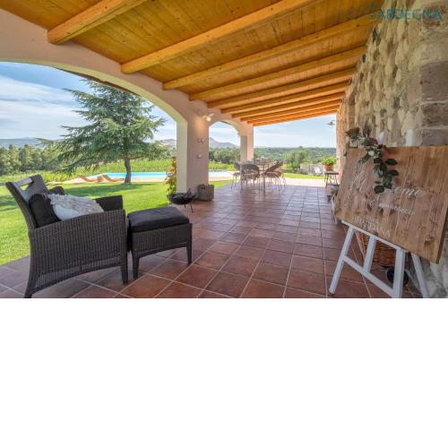 Wine Estates Shardana Luxury Cottage With Pool and Spa on request