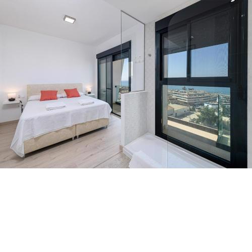 WintowinRentals New and Sea View