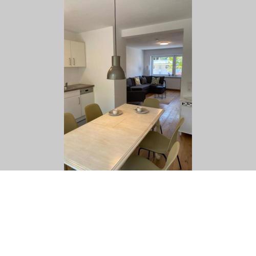Wohnung 2 in zentraler Lage im Rheintal
