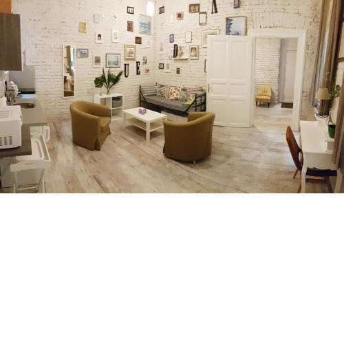 Wolf Apartment