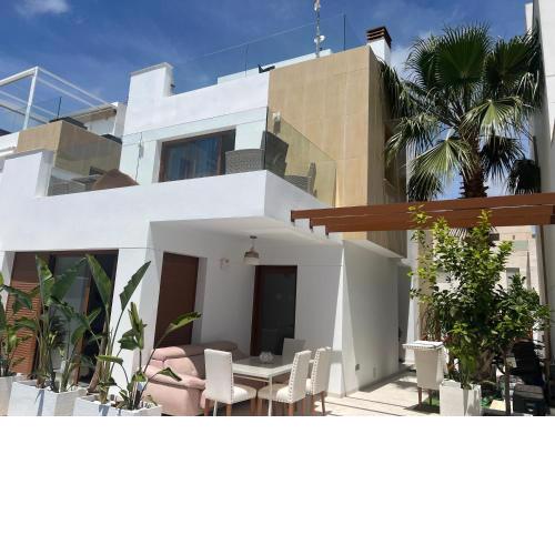 Wonderful Family Holiday in a New Villa with a Private Pool, 300 m from the Beautiful Higuericas Beach in Pilar de La Horadada