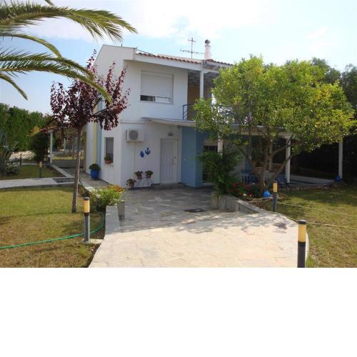 Wonderful house with private garden