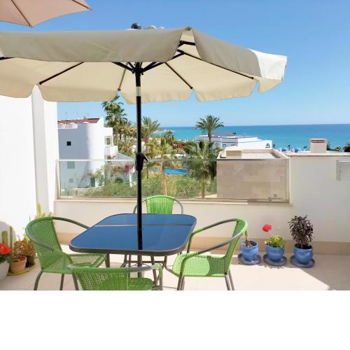 Wonderful Sea View - Ultra Modern Apartment