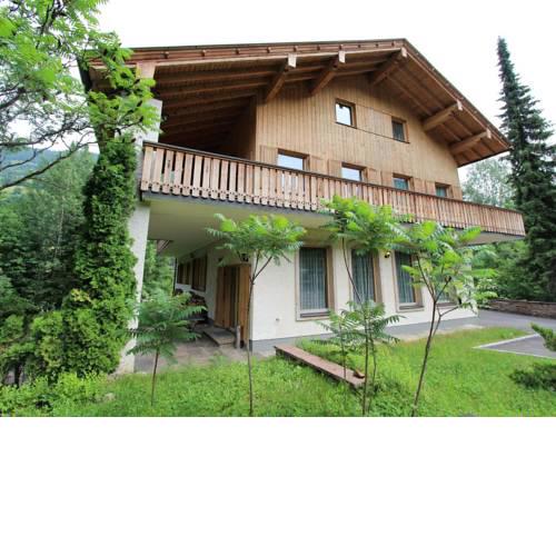 Wooden Holiday Home with Terrace in Rangersdorf