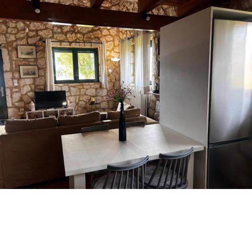 Woodstone Cottage