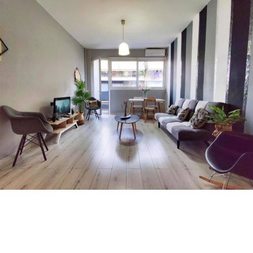 WSD Hera Athina Train Station Apartment