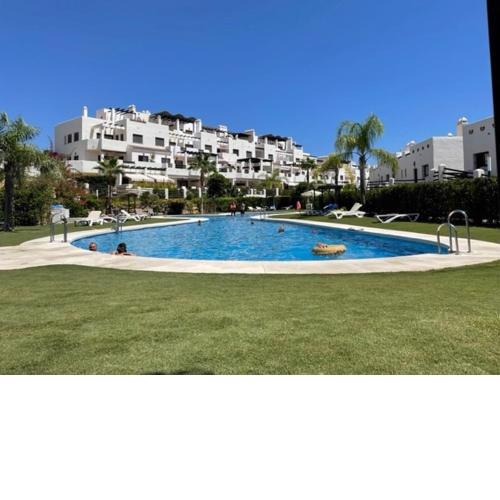 Wunderschöne Ferienwohnung mit Pool und Meerblick
