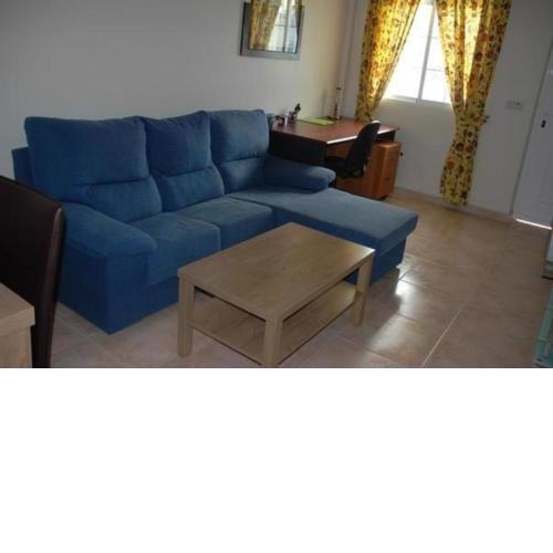Wunderschöne Wohnung in Puerto Marino mit Terrasse