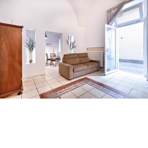 Xenia Old Town - SIT Apartment