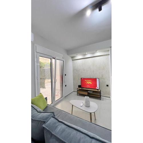 Μy Home 50 ΜΕΤΡΑ ΑΠΟ ΠΑΡΑΛΙΑ FULL RENOVATED