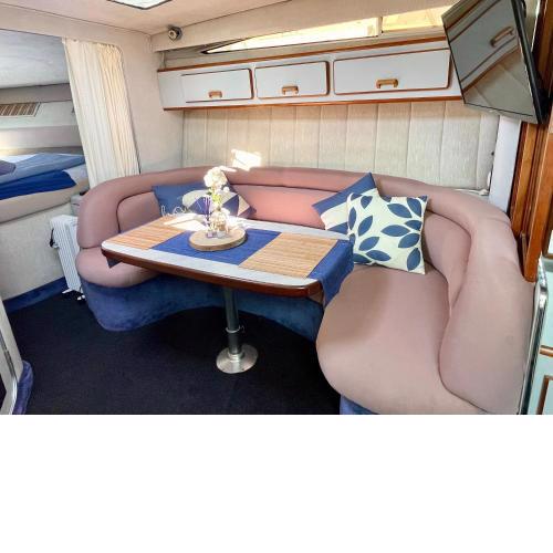 Yacht Hotel Barcelona
