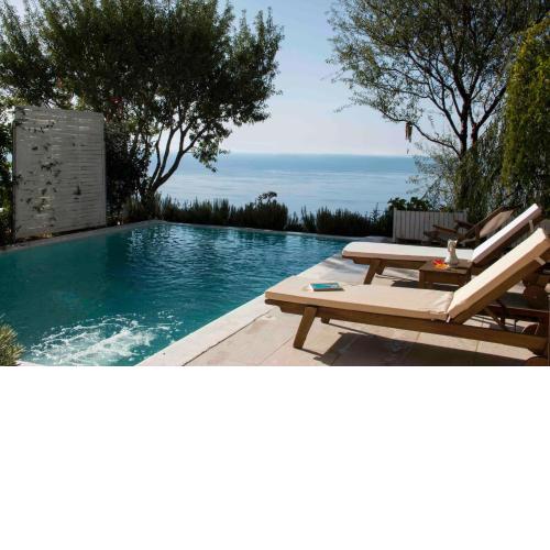 Yades Villas
