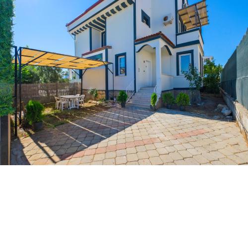 Yarem villa