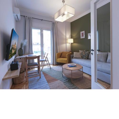 Ydras24- Fully renovated apartment in Kypseli