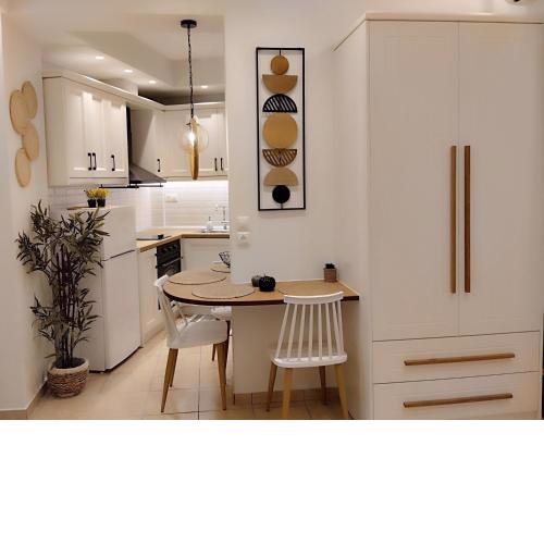 Yolanda's studio apartment
