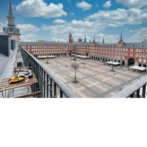Yoomi Homes Plaza Mayor