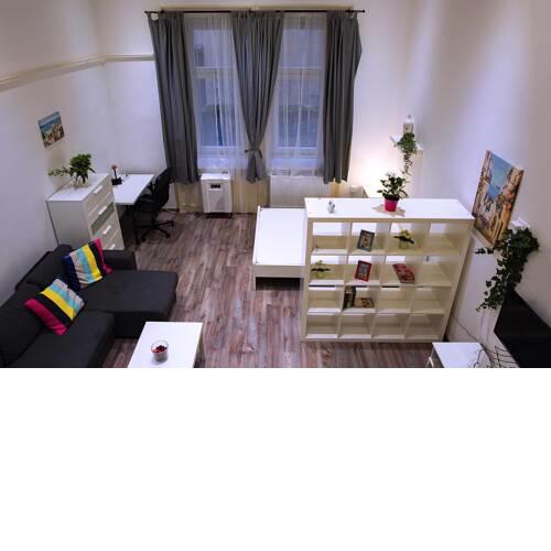 Your Budapest Based Home Close to Everything