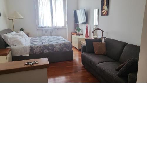 YouRHOme