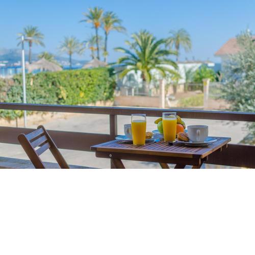 YourHouse Reganyol beach apartment