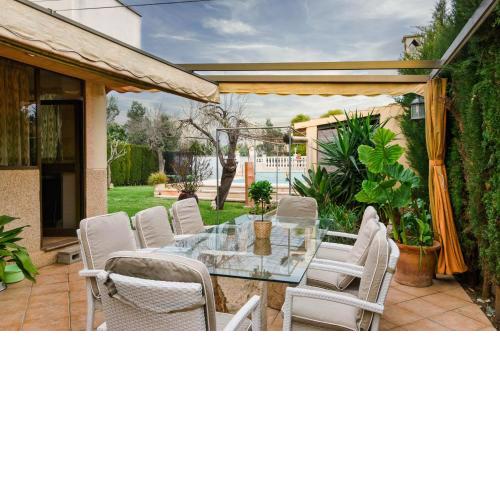 YourHouse Son Piedra, villa with private pool near Palma, Mallorca South