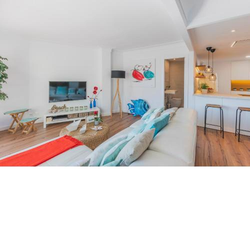 YupiHome Mariners Apartment